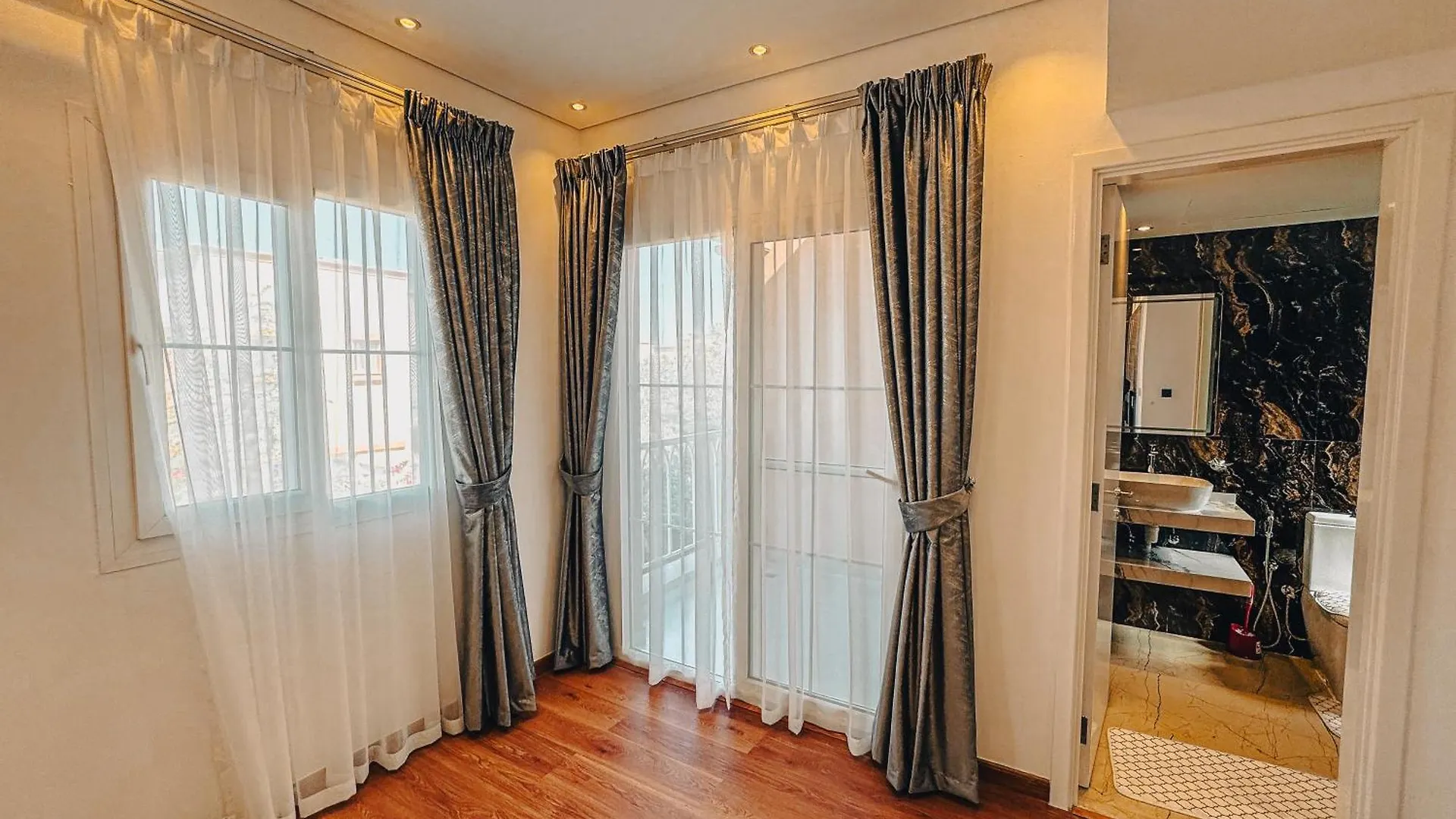 Charming 2-Bedroom Villa In The Springs 14-By Al Sarya Holiday Home Dubai Verenigde Arabische Emiraten