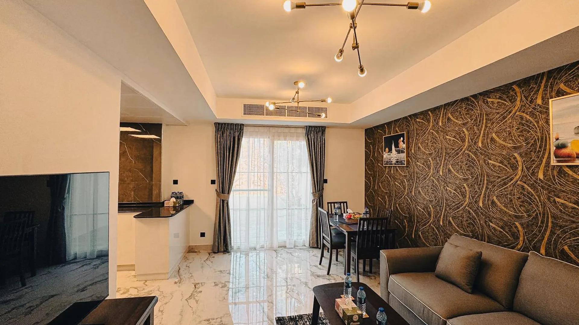 Charming 2-Bedroom Villa In The Springs 14-By Al Sarya Holiday Home Dubai United Arab Emirates